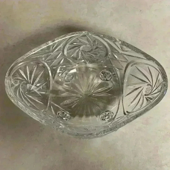 Vintage Footed Crystal Candy Bowl/Dish With Lid..Oval Shaped With Etching 4 Feet - Picture 14 of 16
